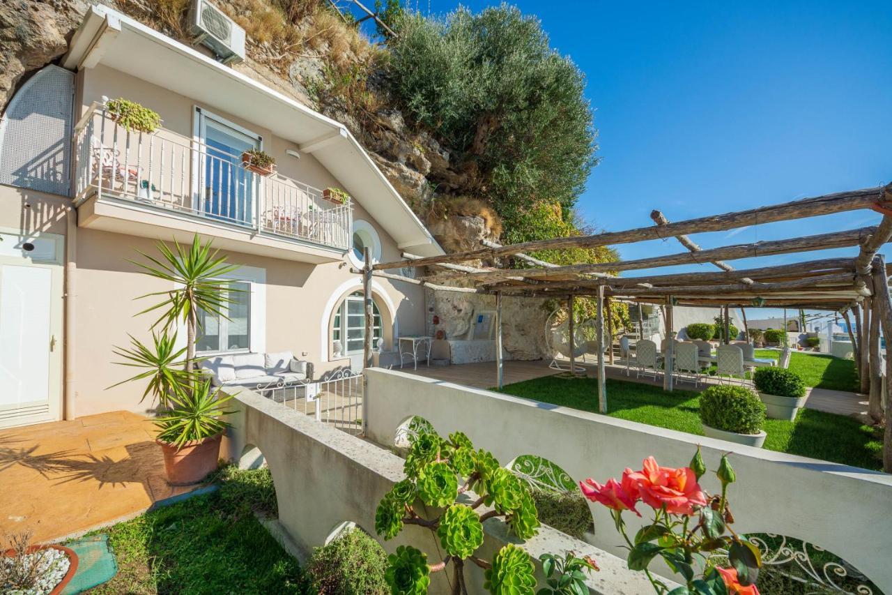Villa Costanza Amalfi Coast Maiori Exterior photo