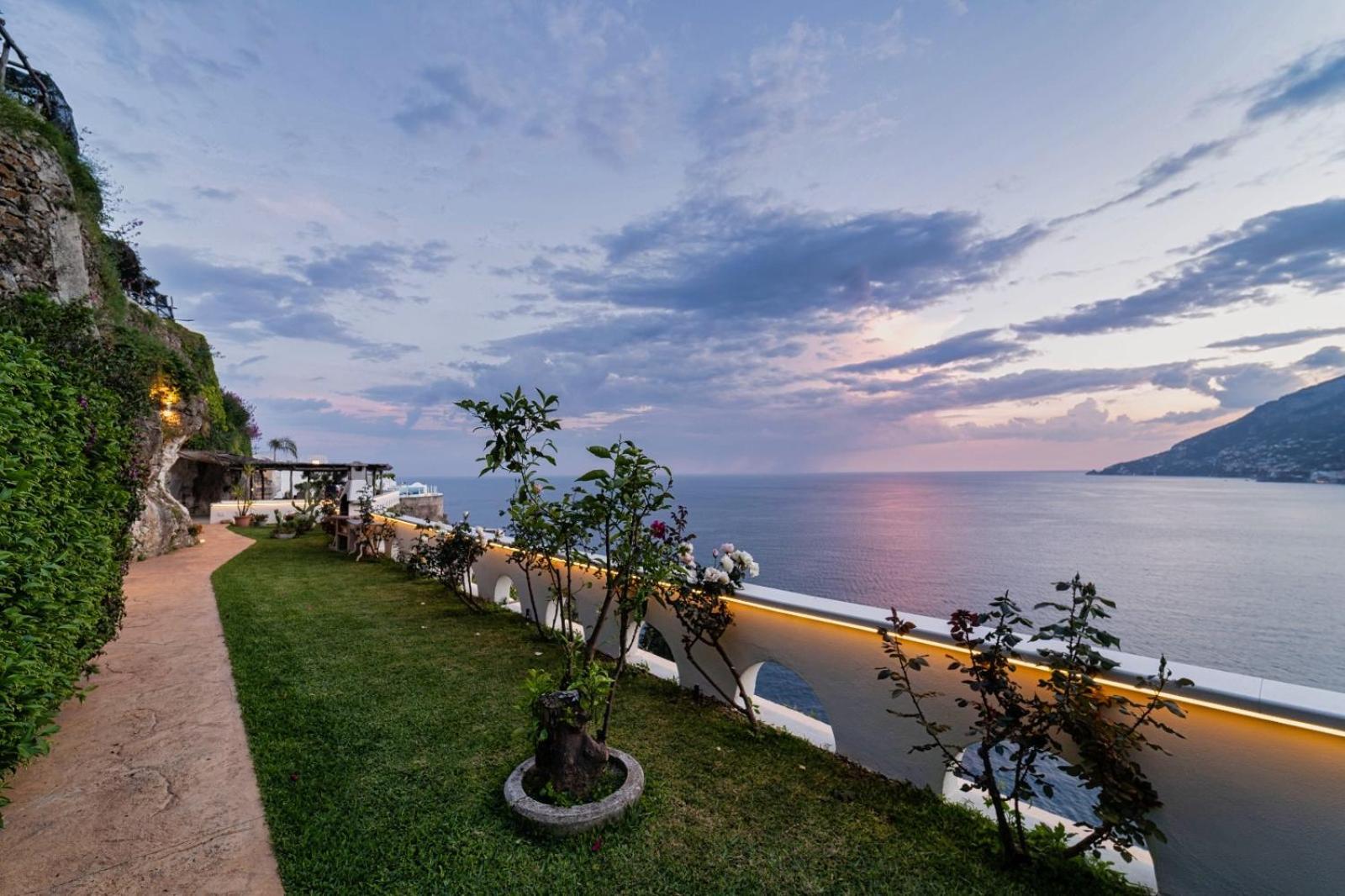 Villa Costanza Amalfi Coast Maiori Exterior photo